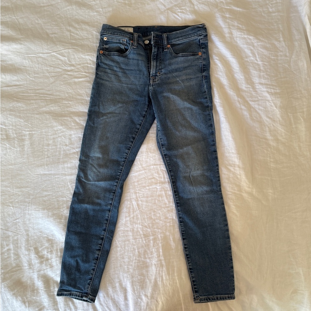 GAP Dark Blue Skinny Jeans 28/6 Reg Mid Rise